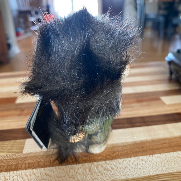 NY Form Norwegian Troll #018 - Picture 4 of 7